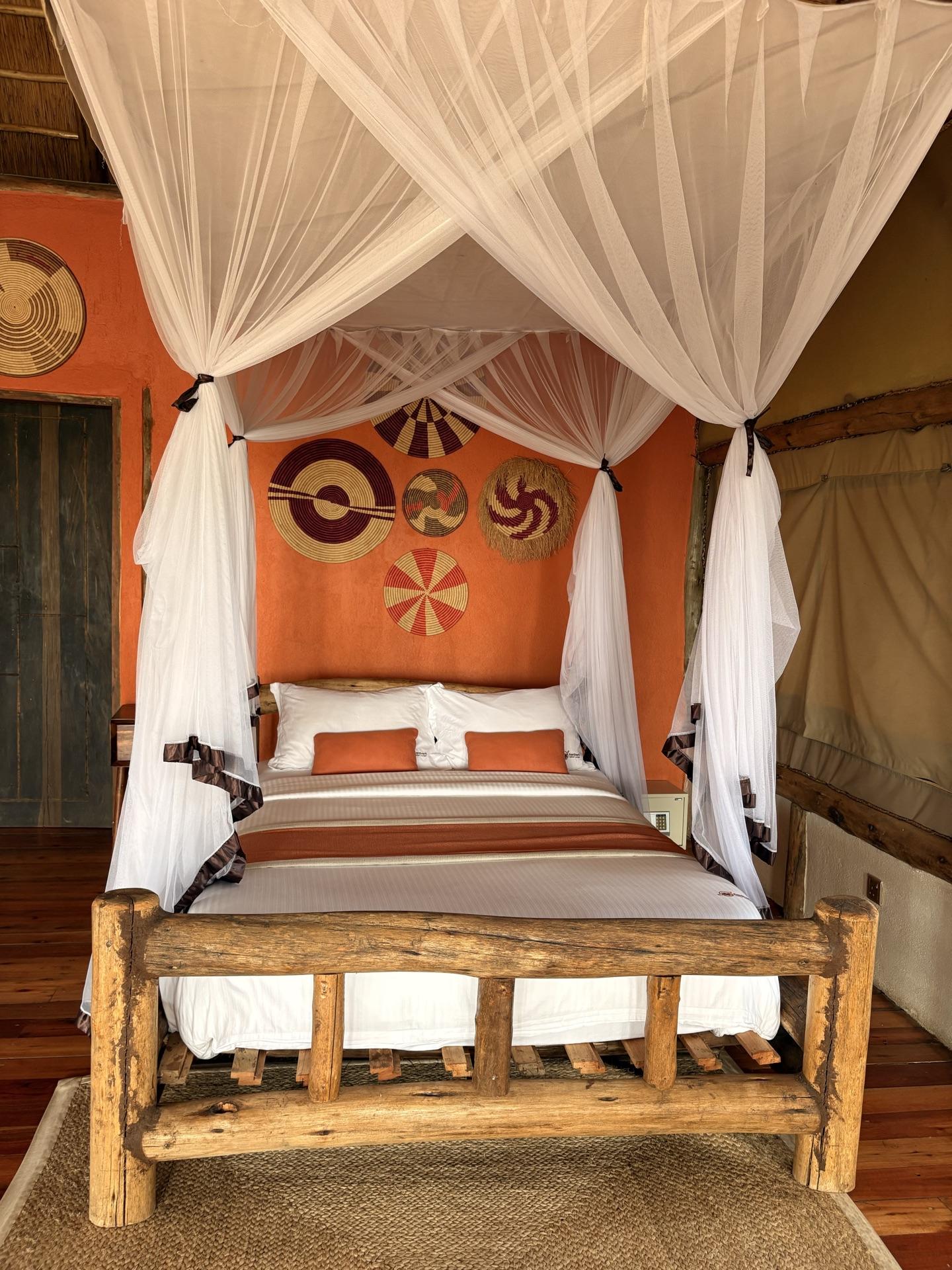 Aardvark Safari Lodge — Photo 2